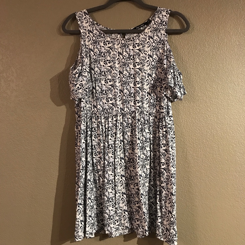 Cutout shift dress