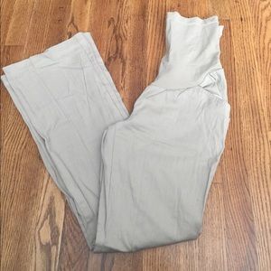 Maternity khakis