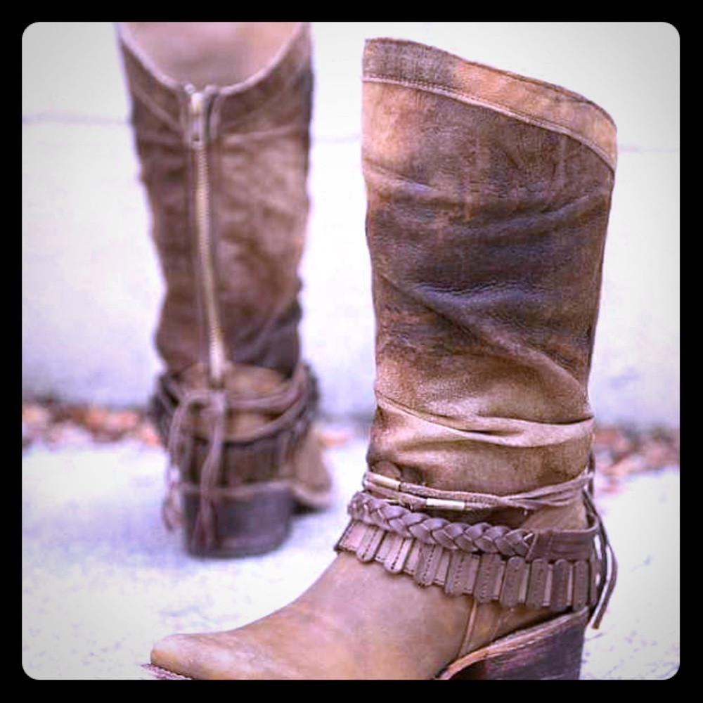 Corral indie spirit Cowboy Boots size 7 💕 🤠
