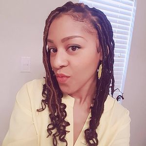 Meet your Posher, Laquanda