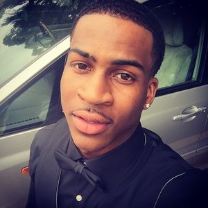 Meet your Posher, Earvin