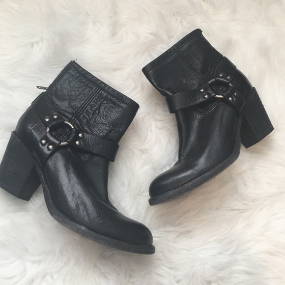 Frye boots Tabitha harness bootie - Picture 3 of 3