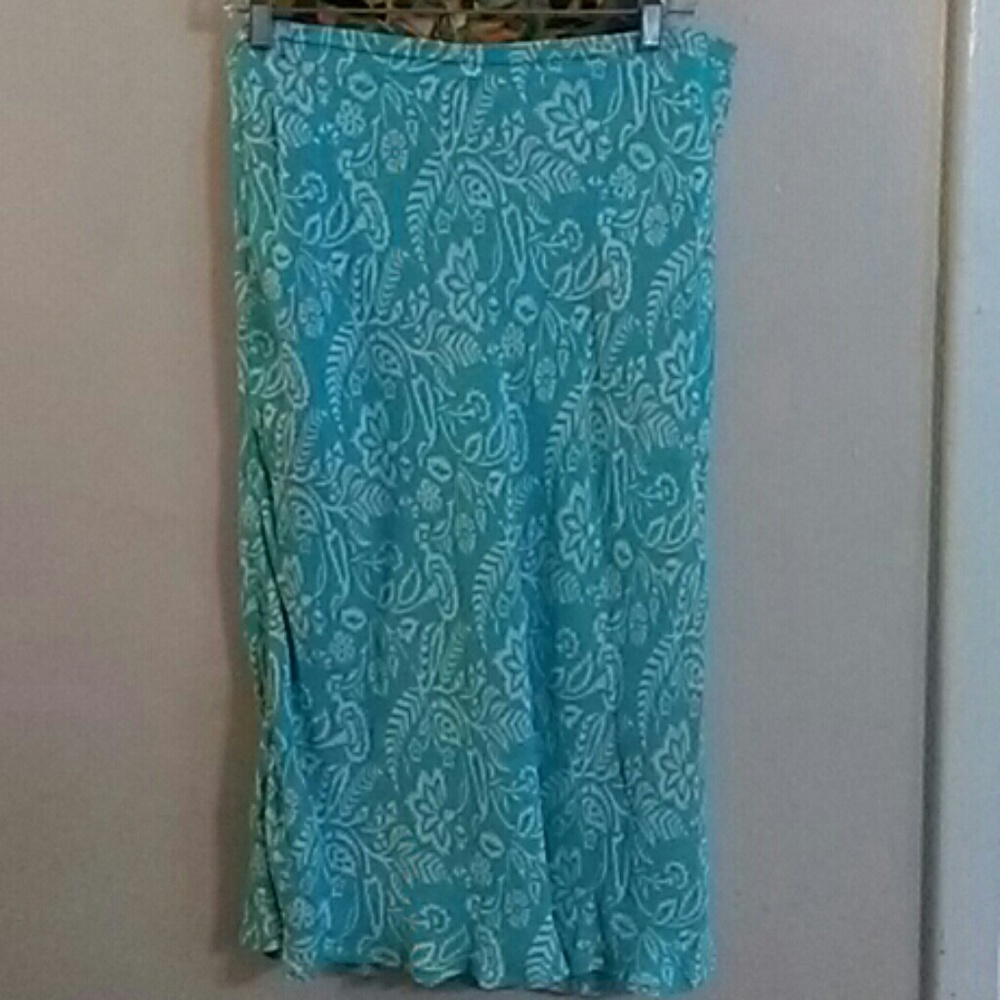 Closet Clean-Out: Boutique Europa Aqua Blue/White Skirt