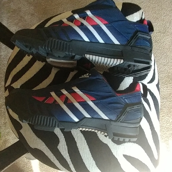 Adidas - Picture 2 of 4