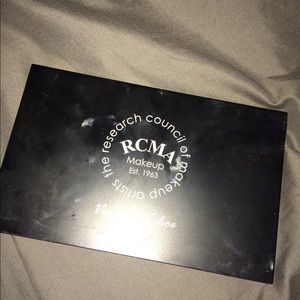 RCMA Foundation VK #10 palette