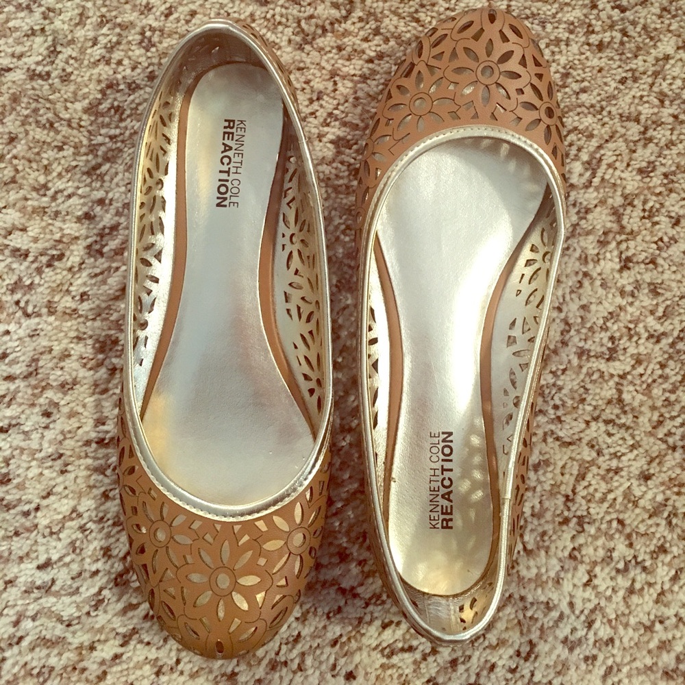 Like New Kenneth Cole Reaction shoes