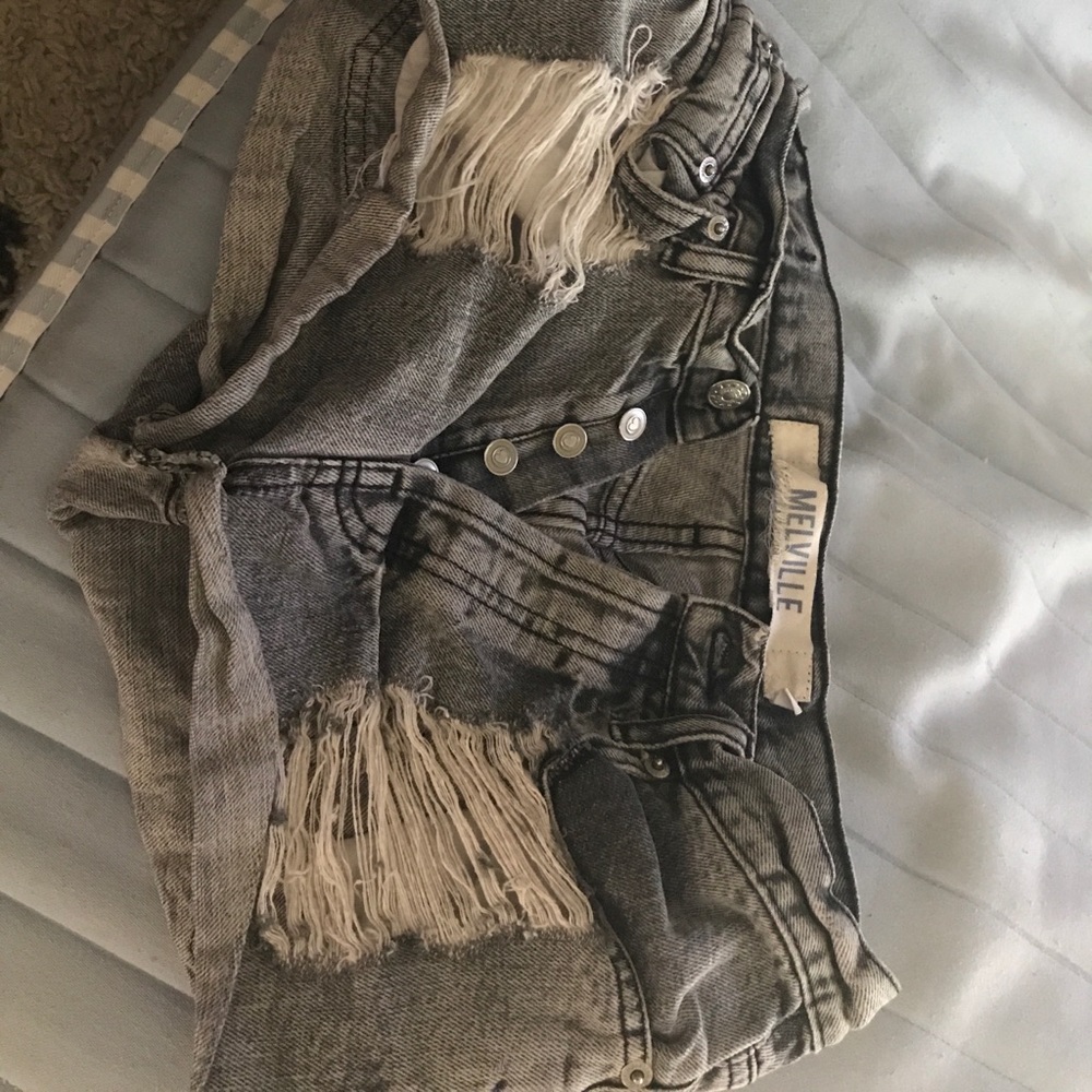 Brandy Melville shorts