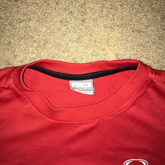 NikeFIT soccer shirt - Picture 2 of 4