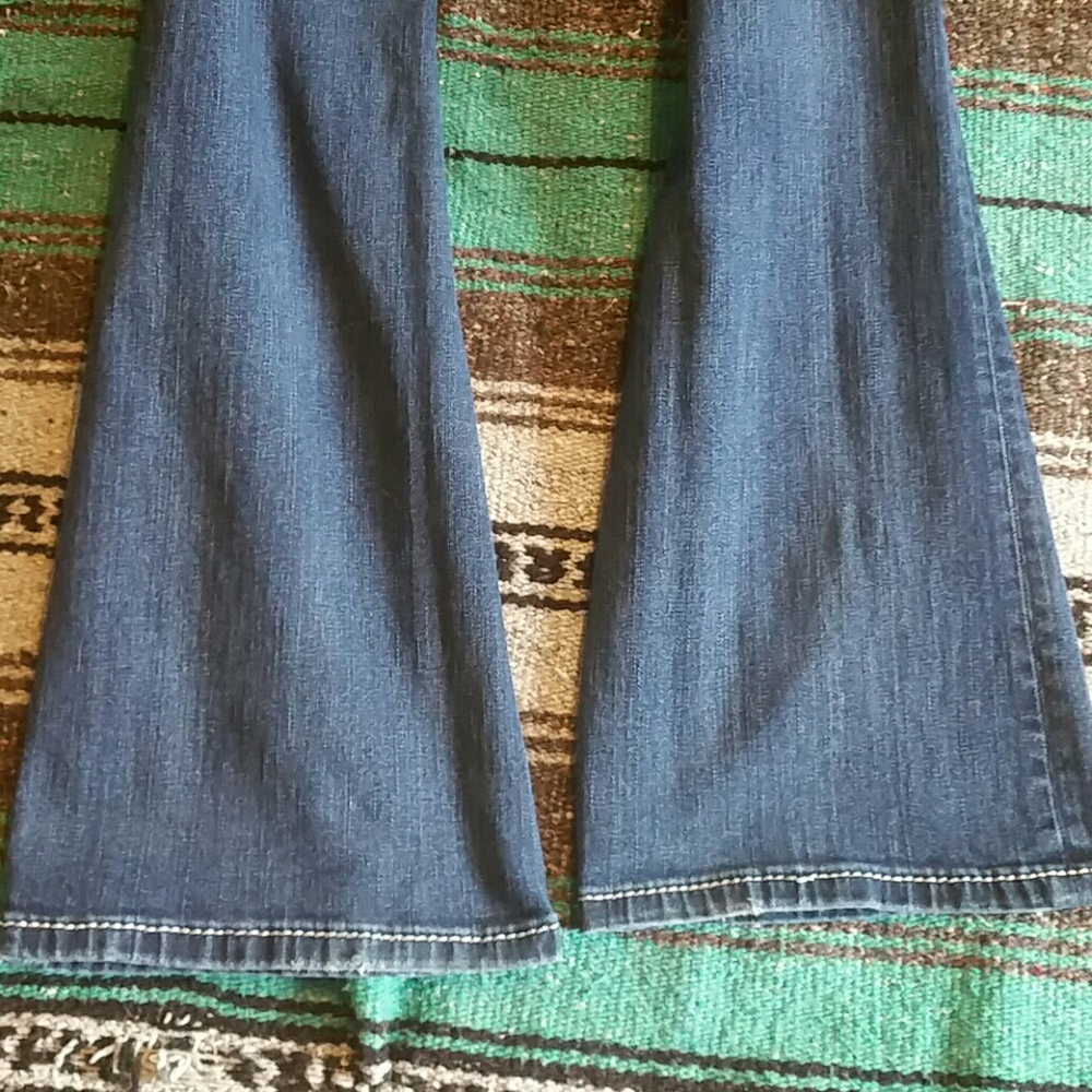 Miss Me Jeans- Like New! - Picture 5 of 5