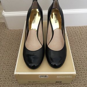 Michael Kors Black Patent Pressley Pump