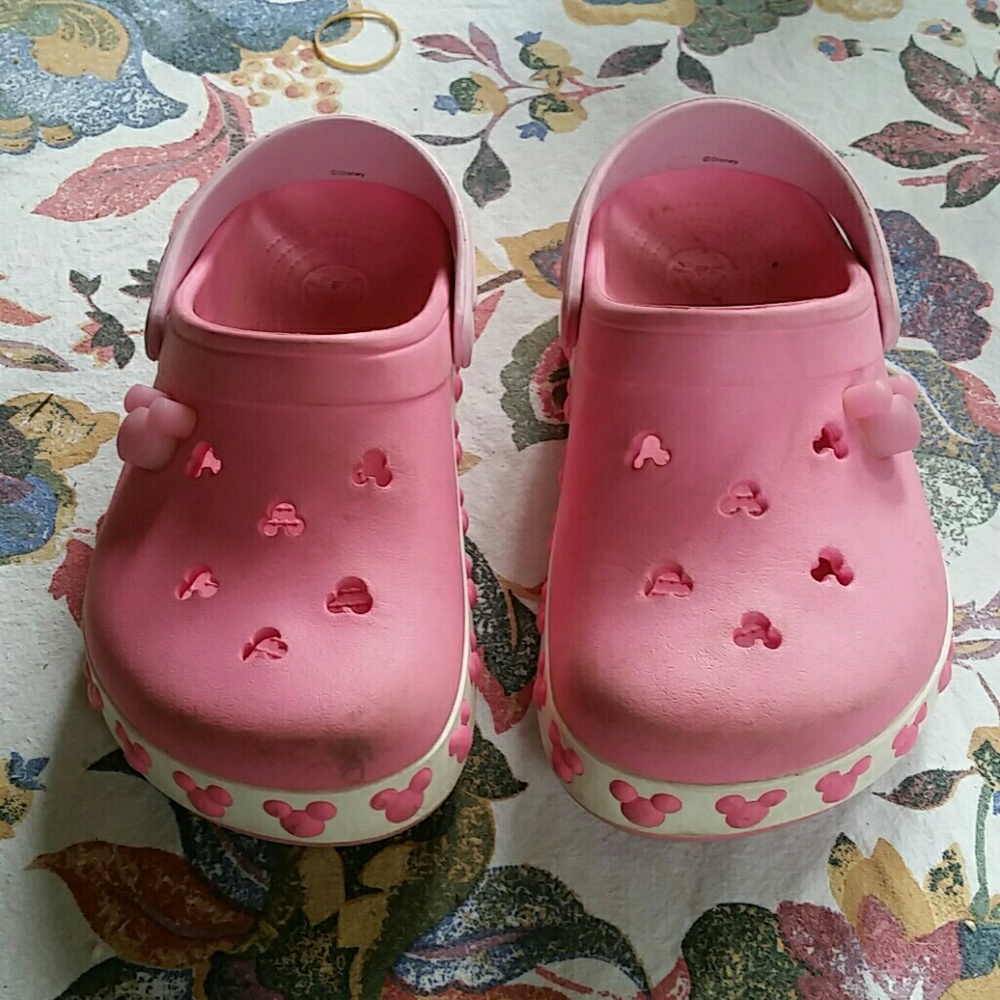 Cute kids Disney mini mouse Pink crocs
