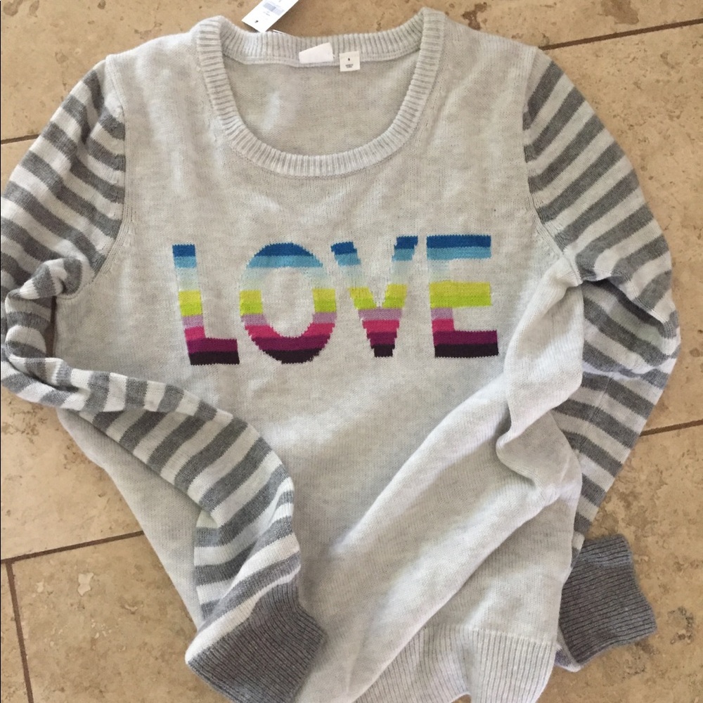 Gap sweater and scarf🌻