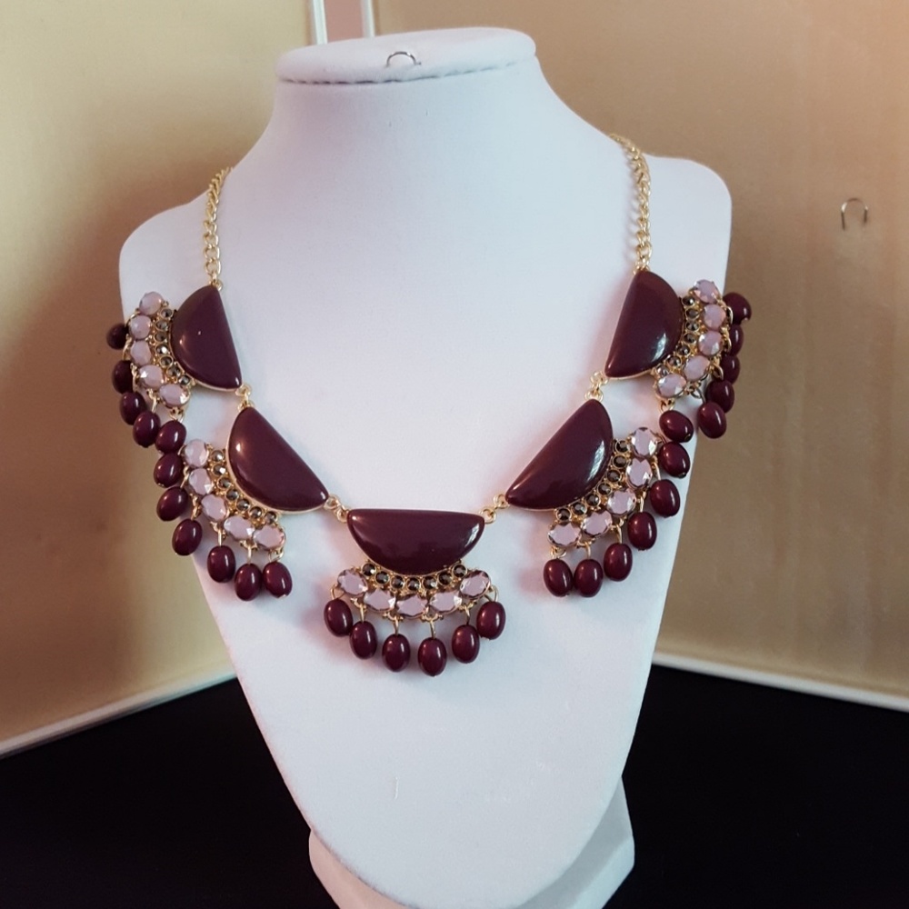 NWT 16" Adjustable necklace