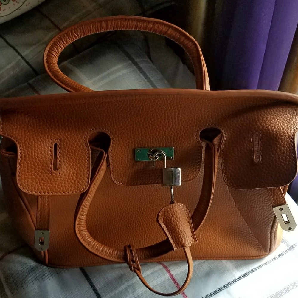 Beautiful Brown Boutique purse