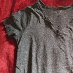 Dark grey, neon speckled V-neck