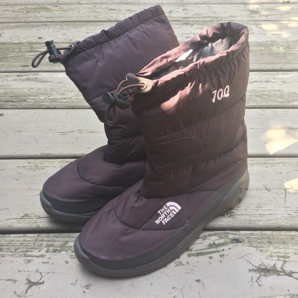 ✌🏼SOLD✌🏼North Face Down Boots