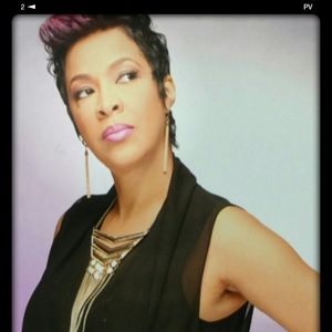 Meet your Posher, Carla