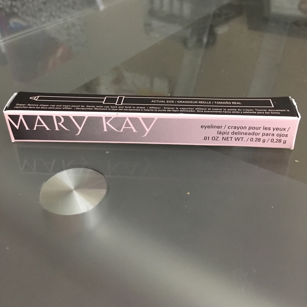 Mechanical eyeliner