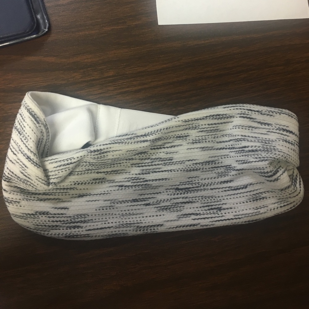 Lulu lemon headband