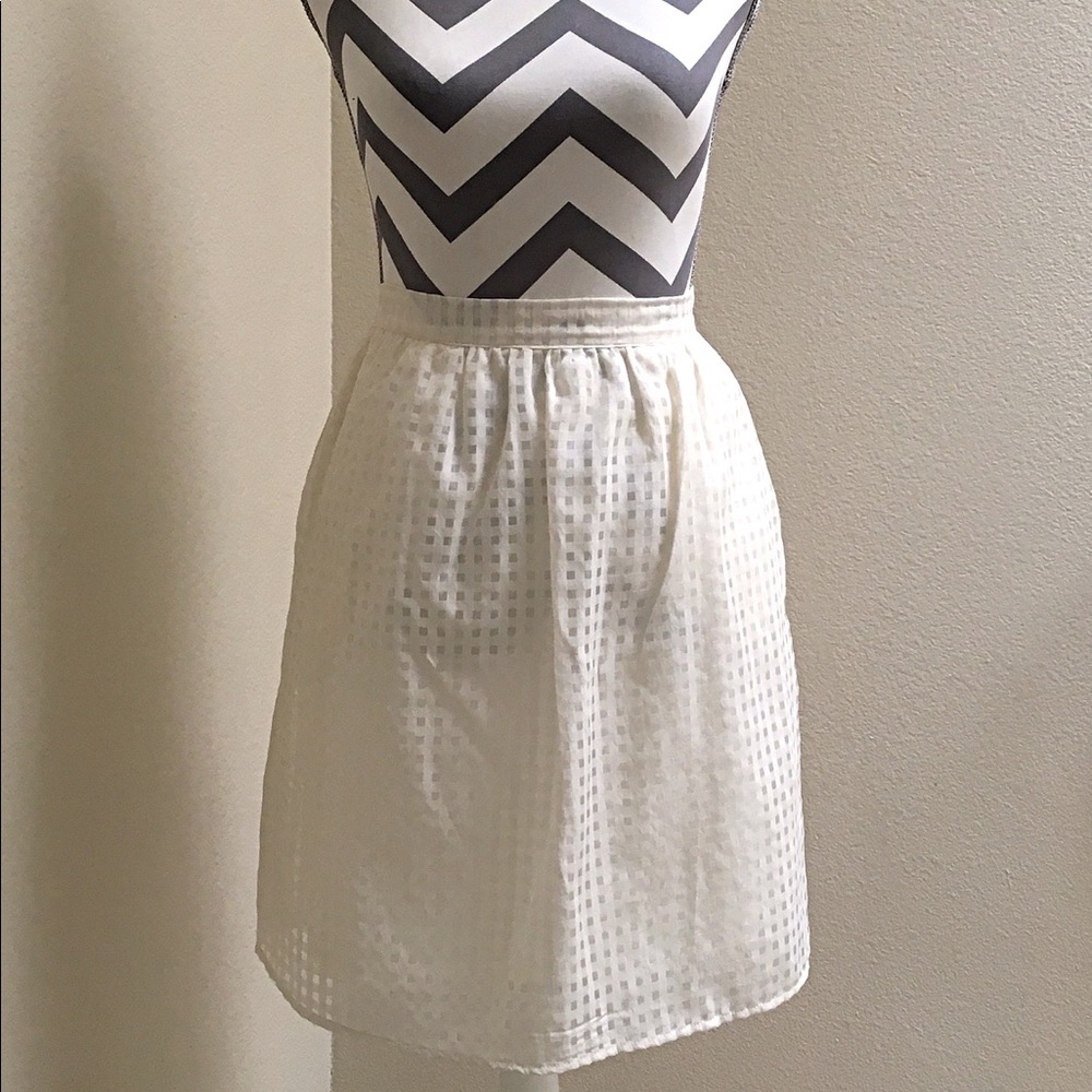 High waist skirt with pockets