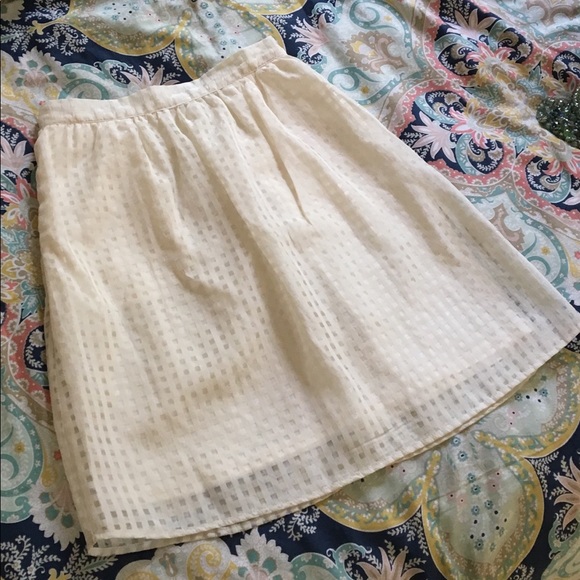 High waist skirt with pockets - Picture 2 of 3
