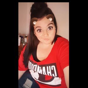 Meet your Posher, Lacey