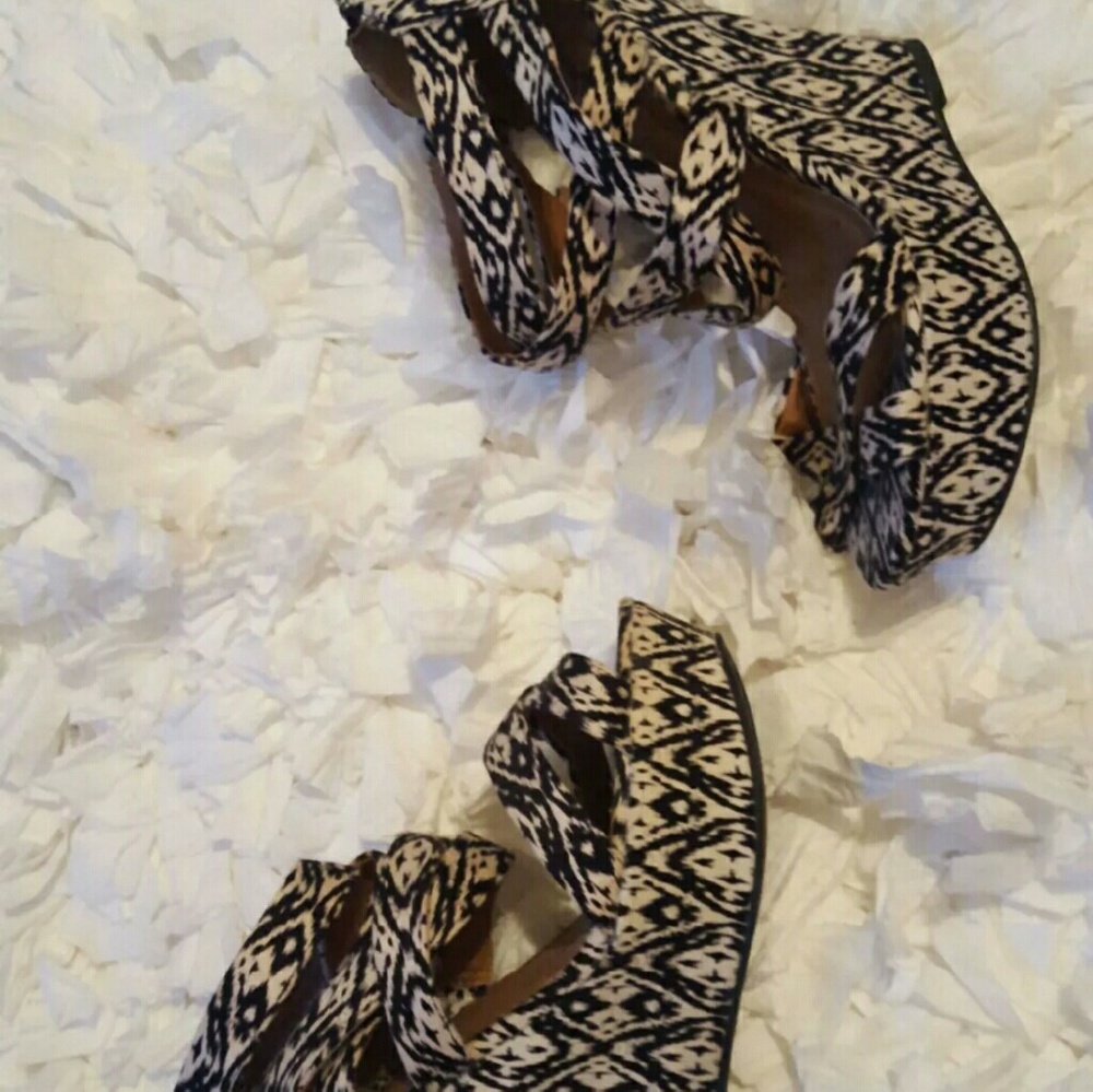 tribal wedges