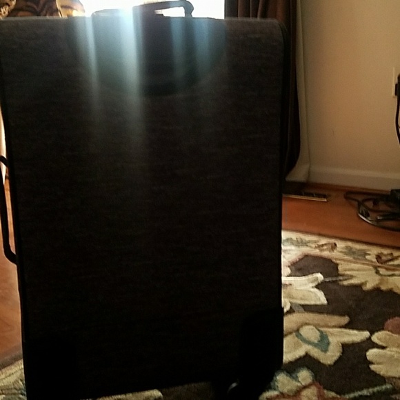 VS SUITCASE - Picture 6 of 8