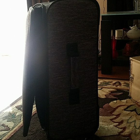 VS SUITCASE - Picture 7 of 8