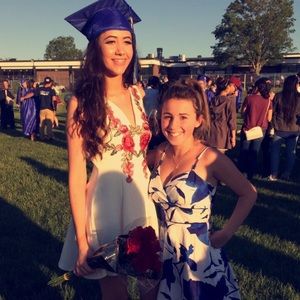 Meet your Posher, Emilie