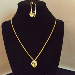 Swarovski heart necklace and earrings - 20"