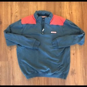 VINEYARD VINES RED AND BLUE PULLOVER