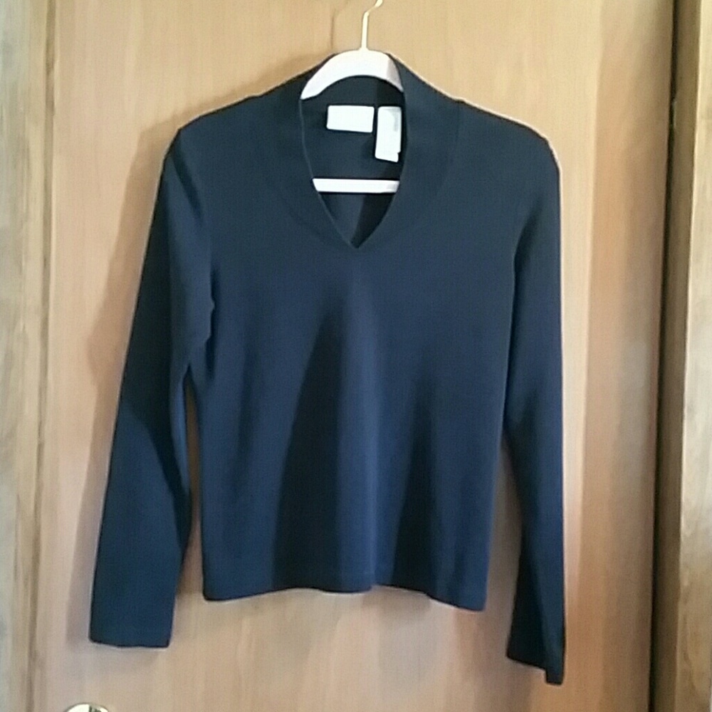 Liz Claiborne Black V Neck Stretch Top Shirt