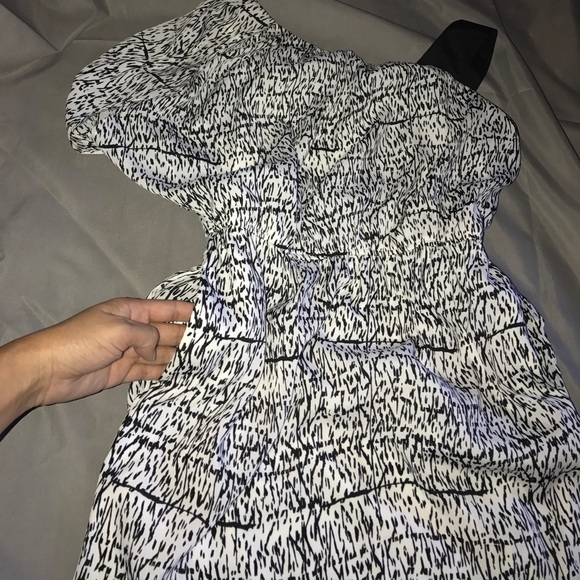 BCBG one shoulder cocktail dress. - Picture 6 of 7