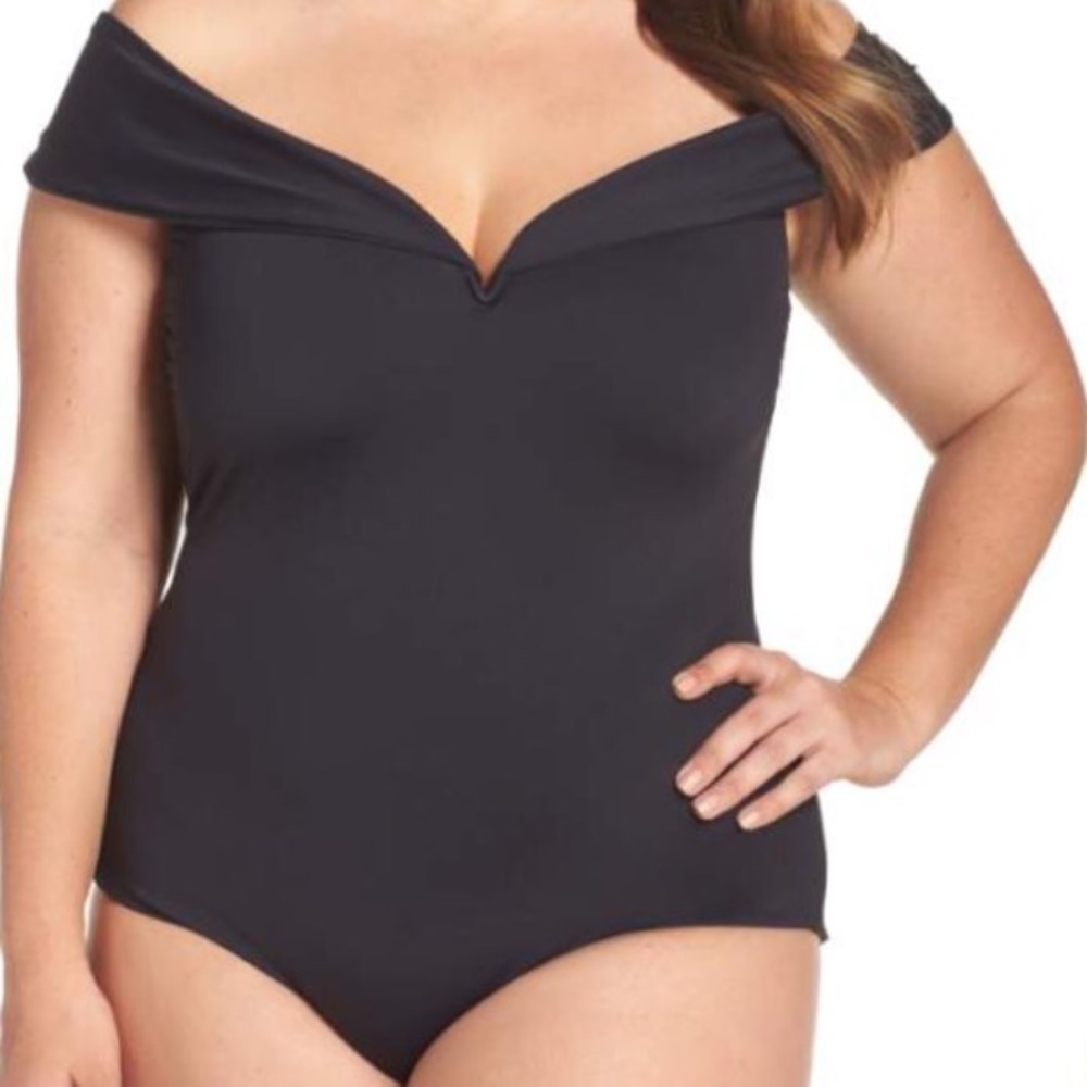 Plus Size black one Piece Swim Suits