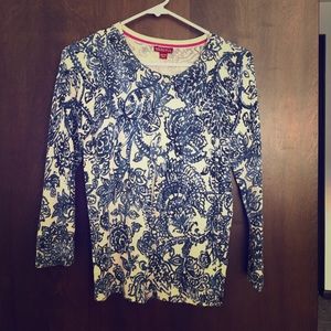 Blue floral print 3/4 sleeve cardigan!