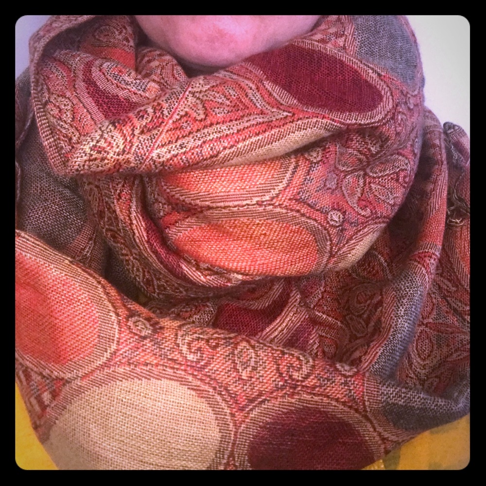 NEW! Berkeley Designs Teardrop Scarf