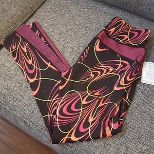 PopFit workout leggings