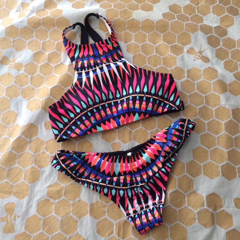 PINK VS High Neck Top Cheeky Bottom Swim Set