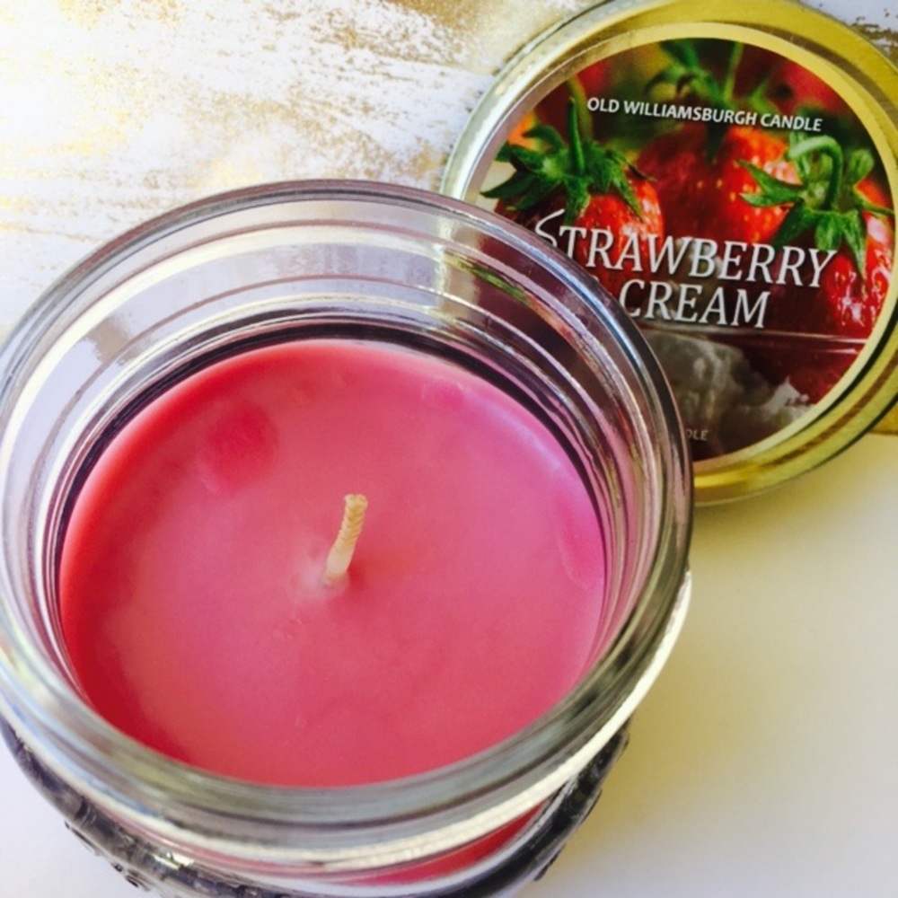 Strawberry & Cream 🍓candle set yummy pink jars - Picture 2 of 6