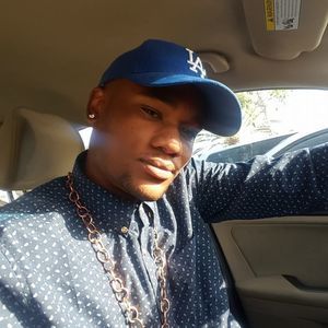 Meet your Posher, Omari