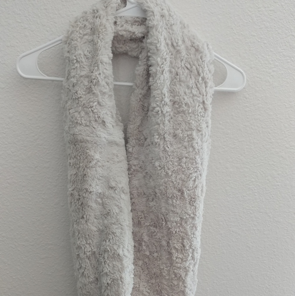 scarf
