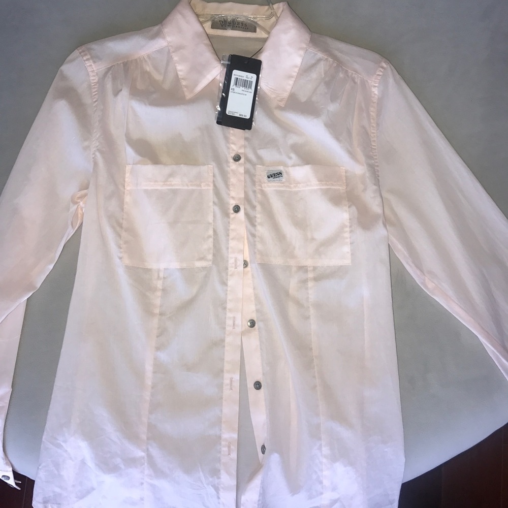 New with tags Guess women's shirt -xs