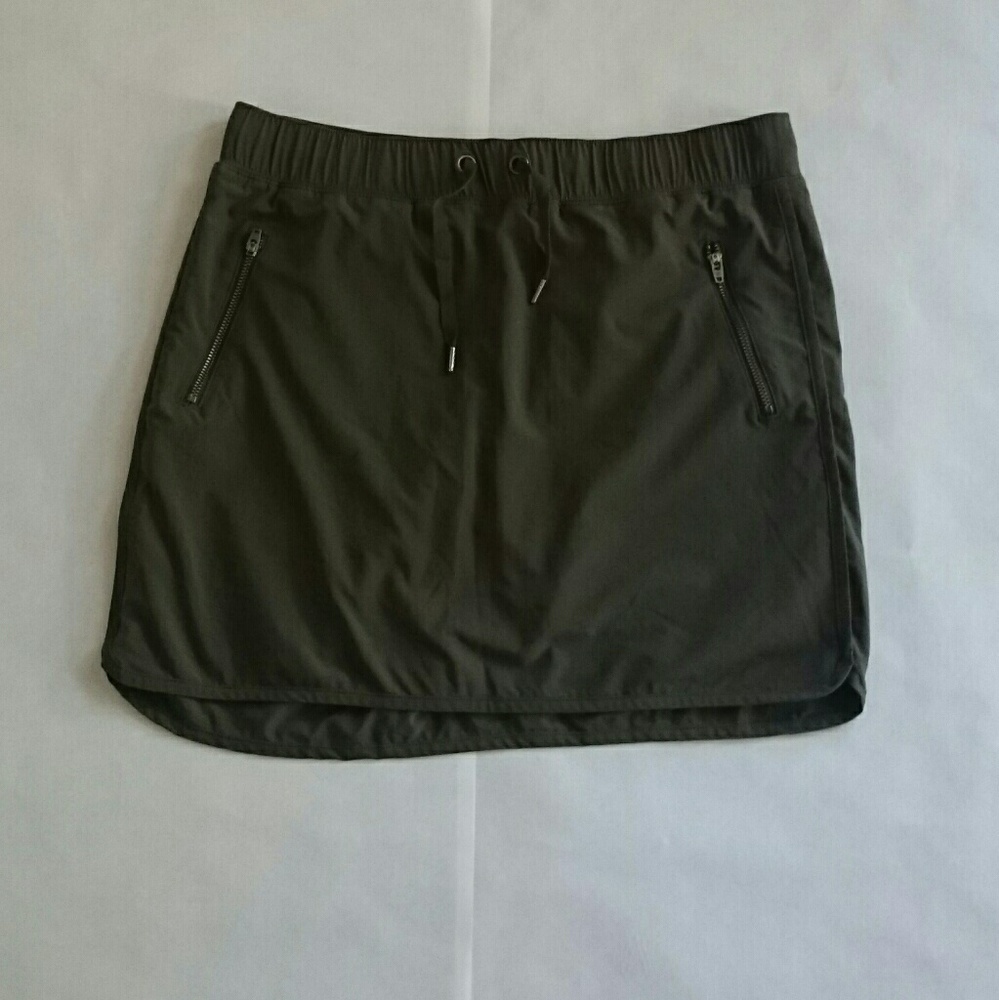 Athleta Stretch-in Skort