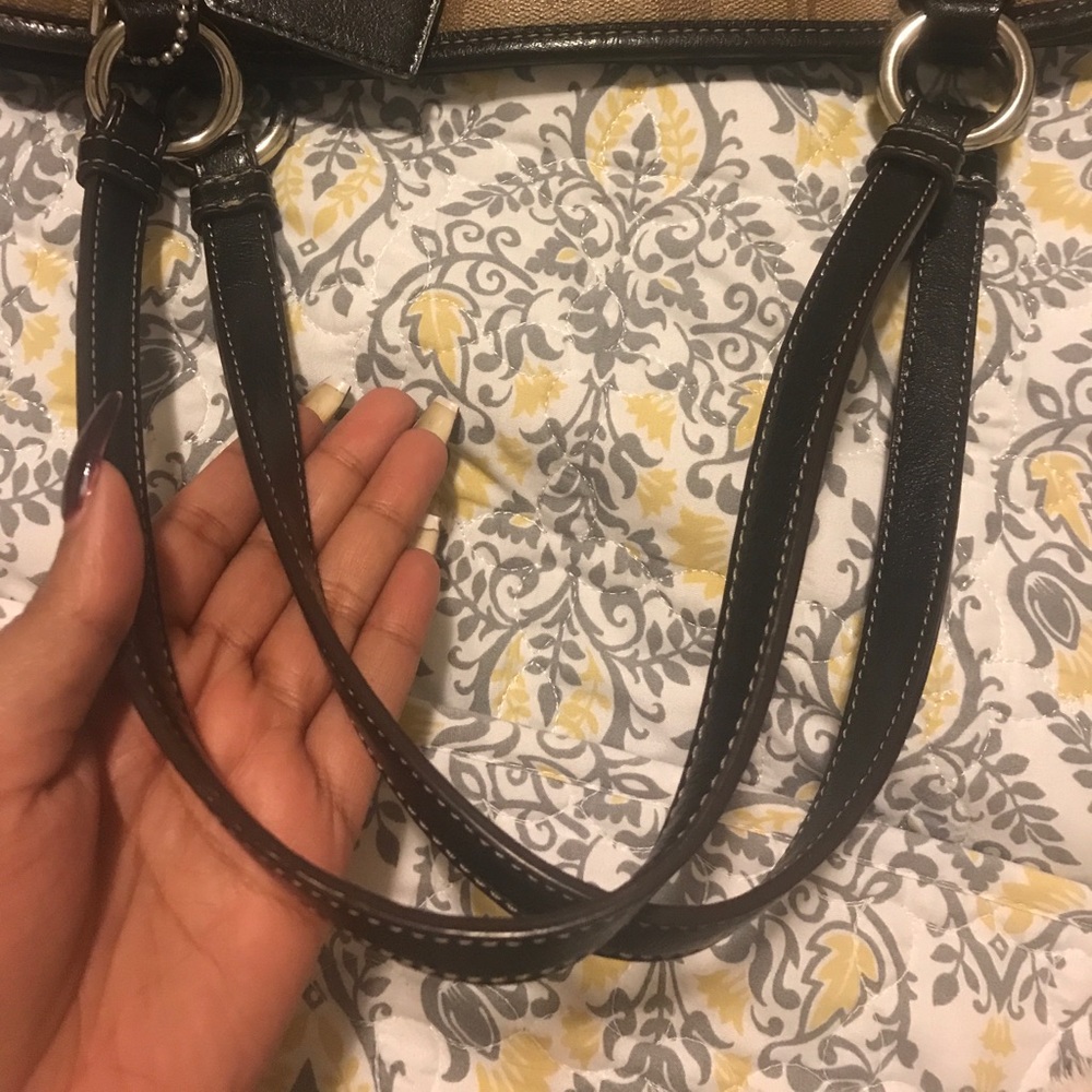 🚨Sale🚨Coach Peyton Signature Pocket Tote - Picture 6 of 8