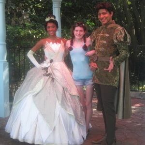 Meet your Posher, Annie