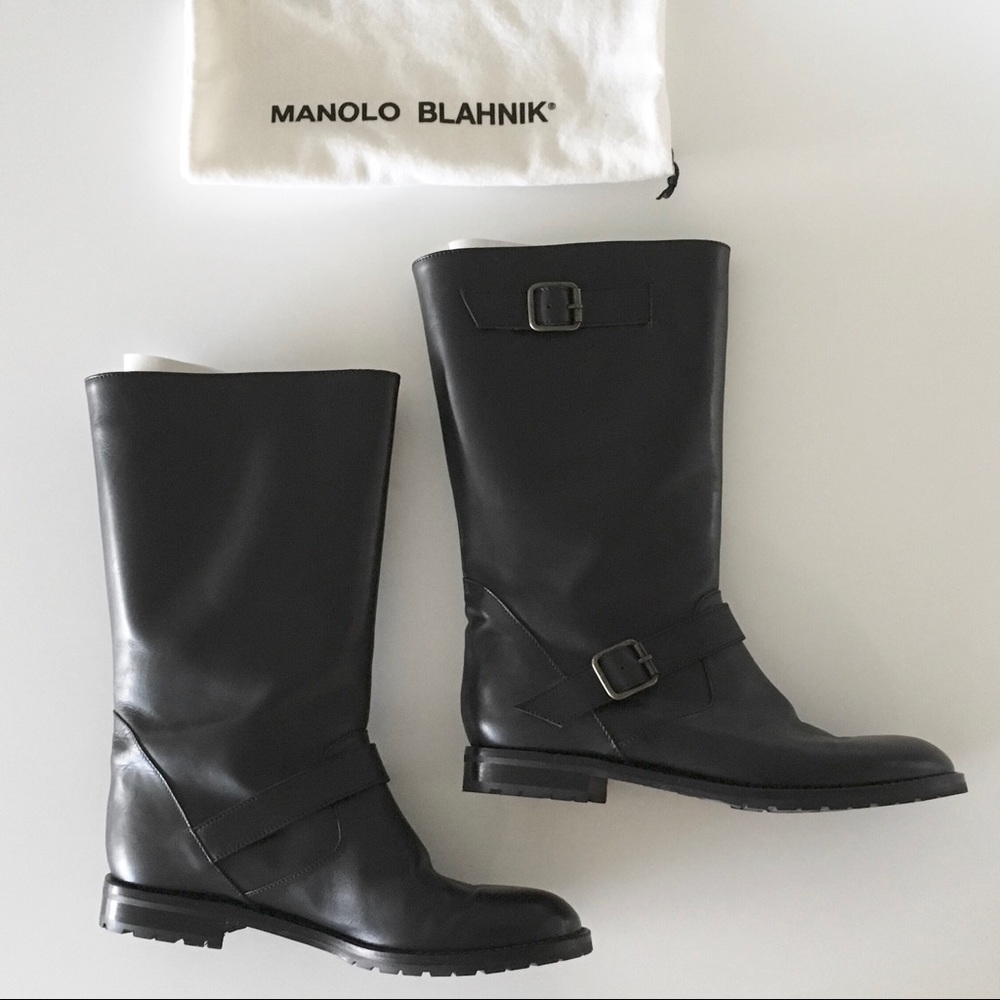 GORGEOUS Manolo Blahnik Boots EUC.