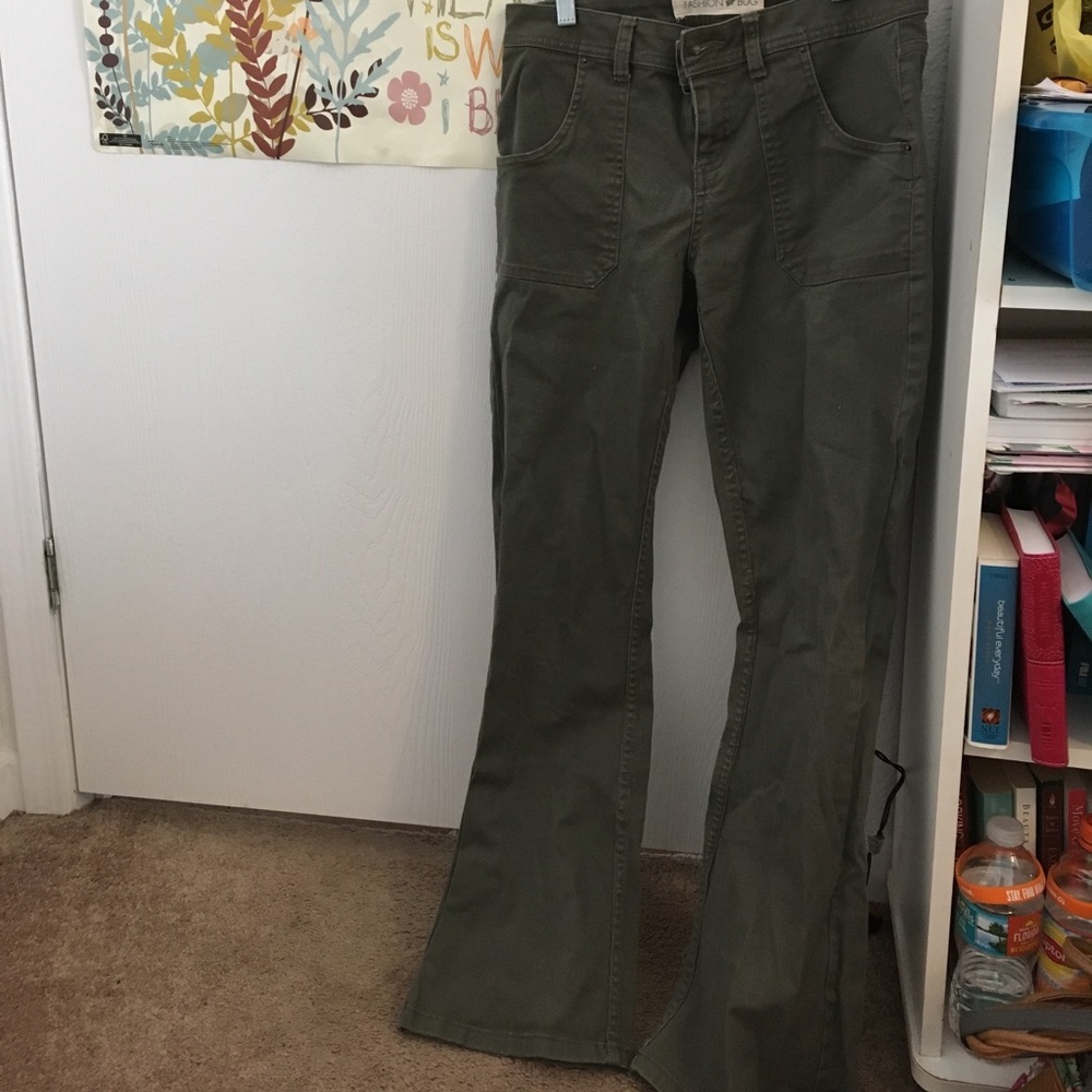 Fashion bug colored jeans