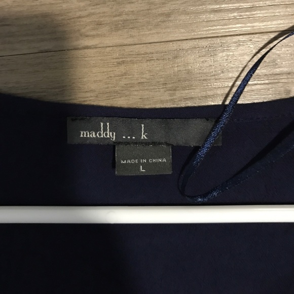 Navy Crop Top - Picture 4 of 4