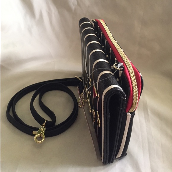 🎉LAST-1👜Betsey Johnson Cross-body bag👜💞 - Picture 3 of 8